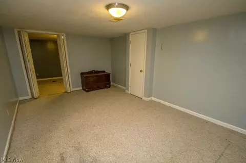 361 Windsor Dr, Elyria, OH 44035 photo 19