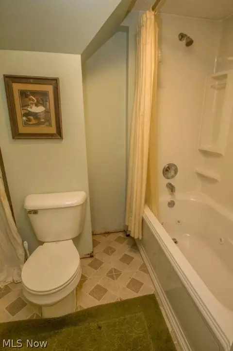 361 Windsor Dr, Elyria, OH 44035 photo 15