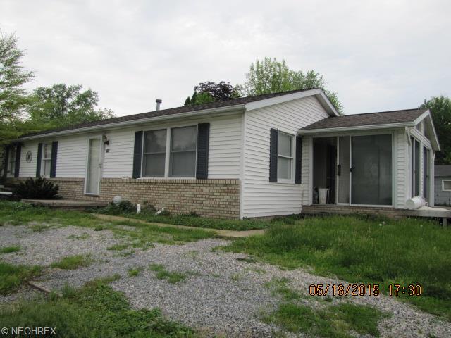 180 Jefferson St, Killbuck, OH 44637 photo 1