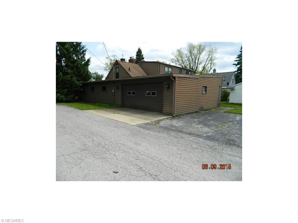 217 Rose Ave, Huron, OH 44839 photo 3