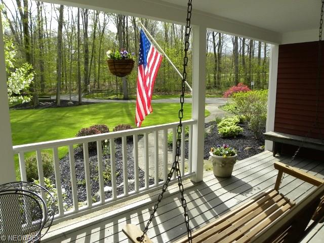 109 Champion Ln, Chagrin Falls, OH 44022 photo 7