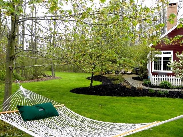 109 Champion Ln, Chagrin Falls, OH 44022 photo 23