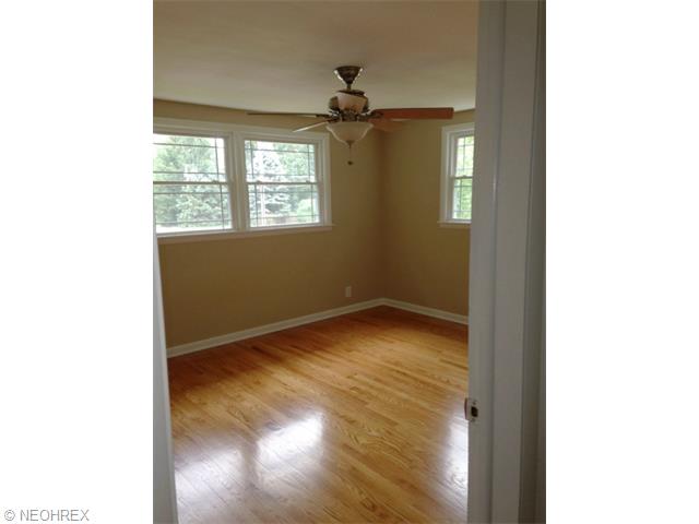 1110 Hillcrest Dr, Ashland, OH 44805 photo 17