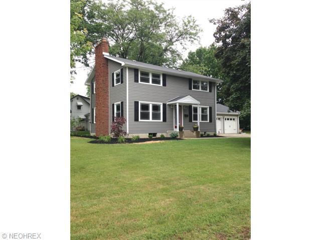1110 Hillcrest Dr, Ashland, OH 44805 photo 1