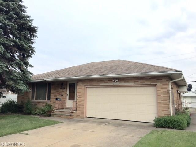 8515 Biddulph Rd, Brooklyn, OH 44144 photo 1