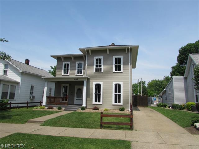 405 E 2nd St, Dover, OH 44622 photo 1
