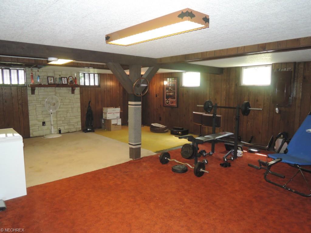 44 Wetmore Dr, Struthers, OH 44471 photo 20