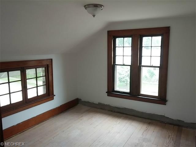784 Wright Ave, Alliance, OH 44601 photo 12