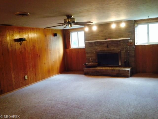 7273 Normandy Dr, Parma, OH 44134 photo 6