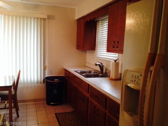 7273 Normandy Dr, Parma, OH 44134 photo 9