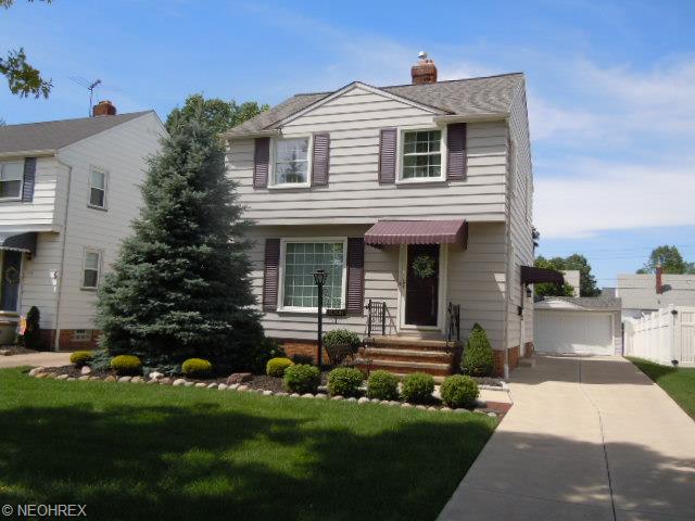8306 Covington Ave, Parma, OH 44129 photo 1