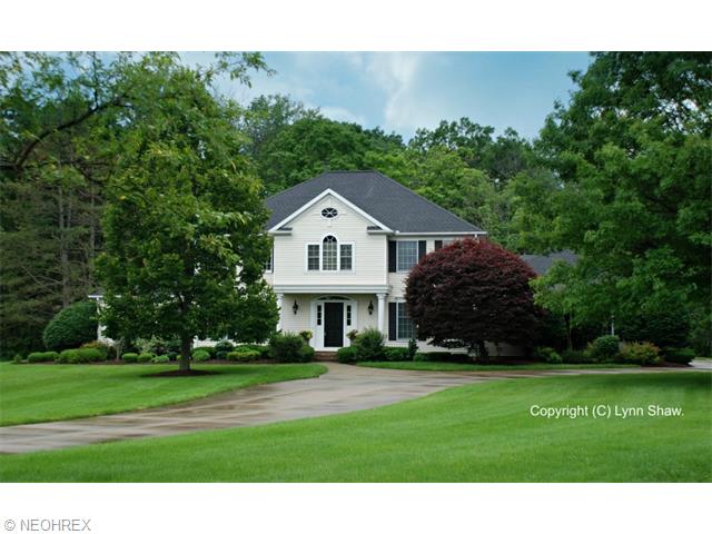 2210 Raintree Rd, Akron, OH 44333 photo 1
