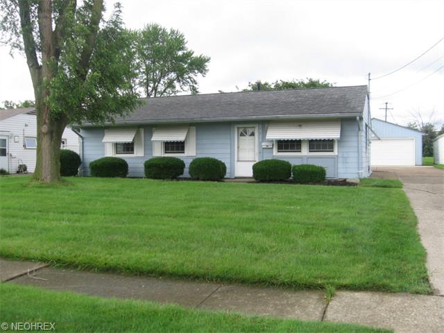 2411 Vardon Dr, Lorain, OH 44053 photo 1