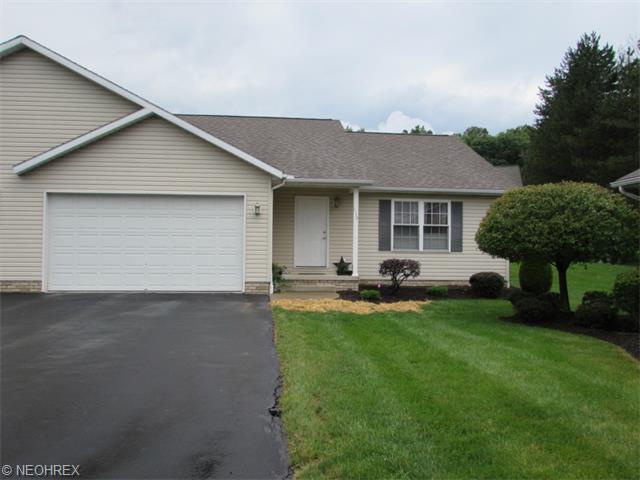 110 Aspen Dr, Dover, OH 44622 photo 1