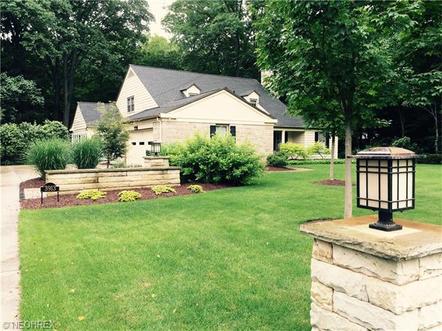 3913 Glenmere Dr, Youngstown, OH 44511 photo 1