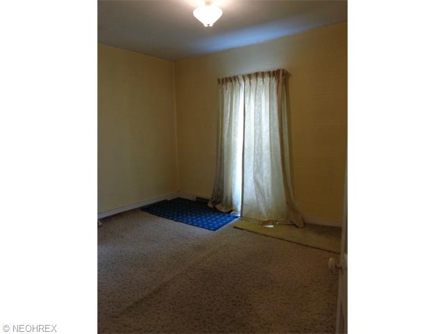 809 N 3rd St, Dennison, OH 44621 photo 13