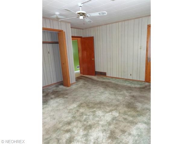 809 N 3rd St, Dennison, OH 44621 photo 15