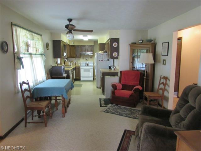 120 Karns Dr, Dover, OH 44622 photo 6