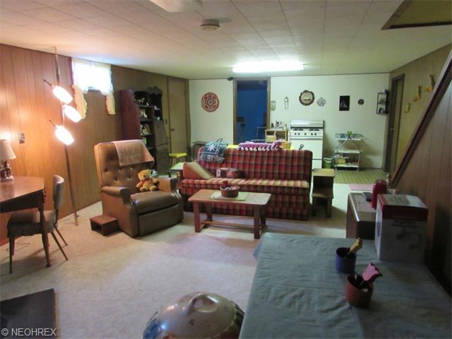 120 Karns Dr, Dover, OH 44622 photo 13