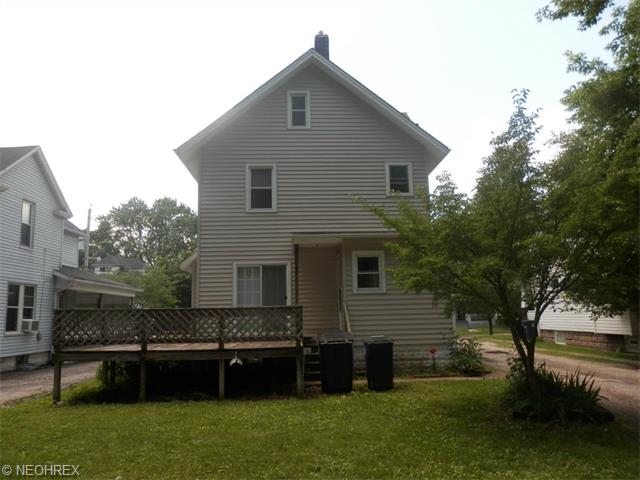721 Thayer St, Akron, OH 44310 photo 14