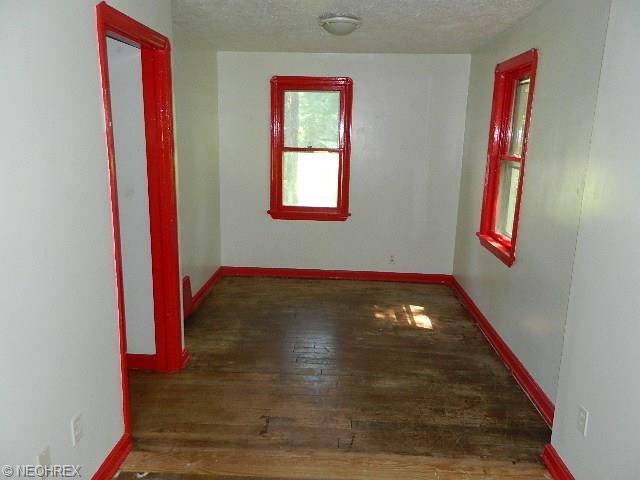 12802 Huffman Rd, Parma, OH 44130 photo 5