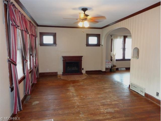 317 Longford Ave, Elyria, OH 44035 photo 5