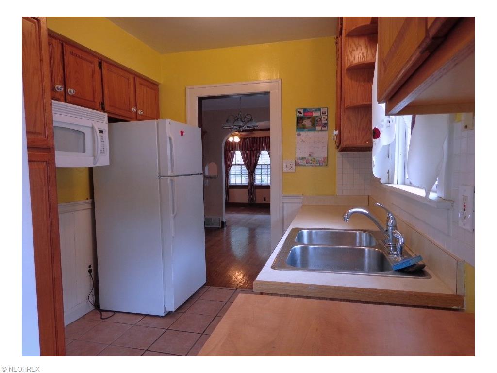 317 Longford Ave, Elyria, OH 44035 photo 7