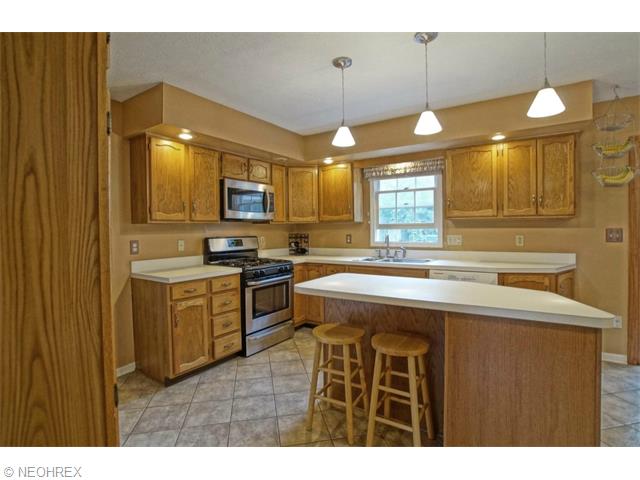 33200 Ashdown Dr, Solon, OH 44139 photo 6