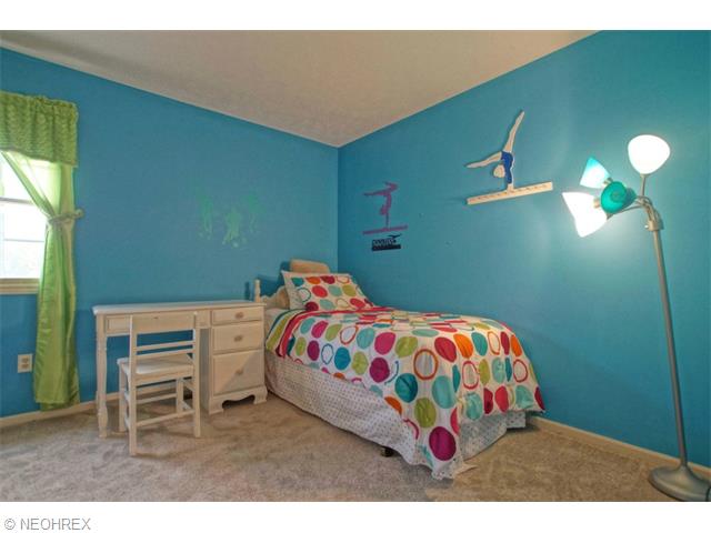 33200 Ashdown Dr, Solon, OH 44139 photo 17
