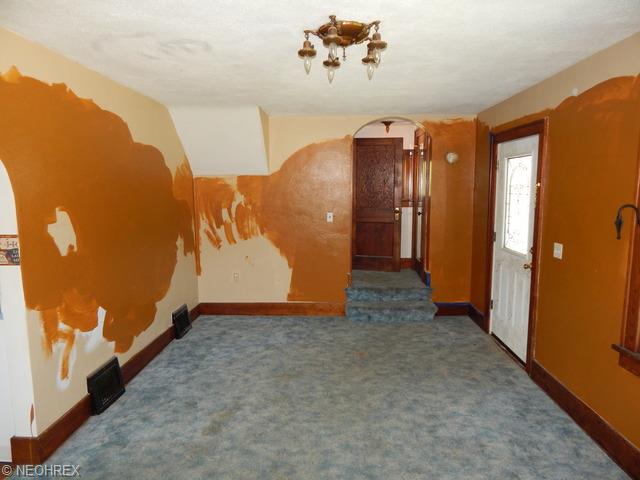 613 State St, Elyria, OH 44035 photo 7