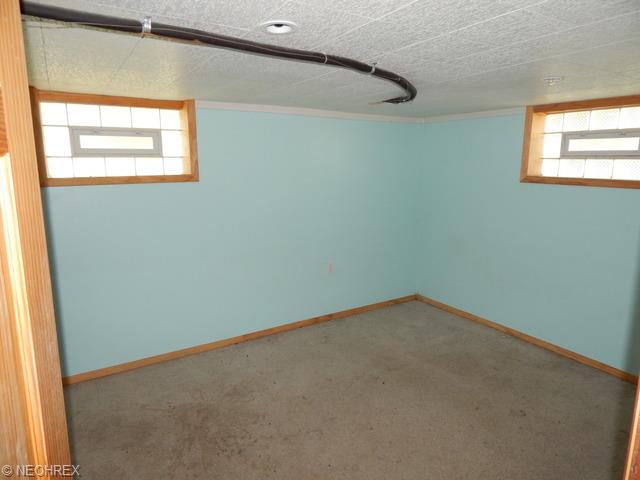 613 State St, Elyria, OH 44035 photo 14
