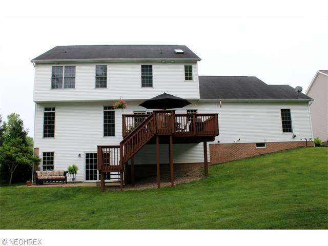 385 Chadwick Dr, Aurora, OH 44202 photo 3