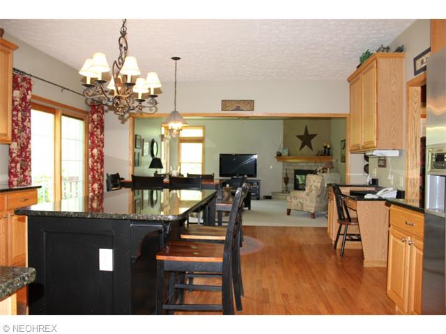 385 Chadwick Dr, Aurora, OH 44202 photo 13