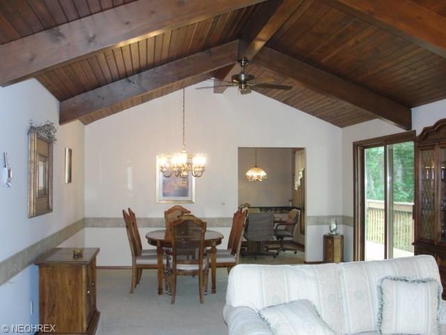6841 Drexel Dr, Seven Hills, OH 44131 photo 3