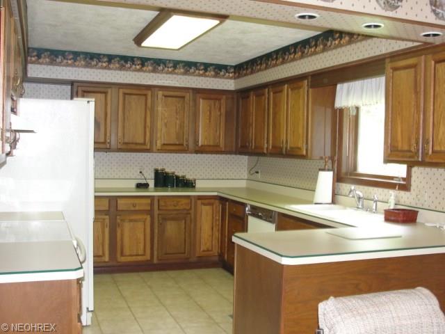 6841 Drexel Dr, Seven Hills, OH 44131 photo 6