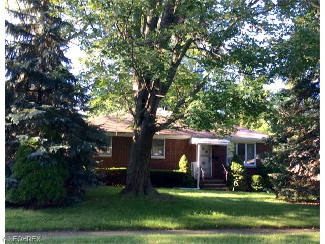 487 High St, Elyria, OH 44035 photo 1