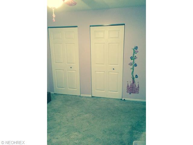 824 Bennett Dr, Elyria, OH 44035 photo 10