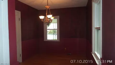 160 Omar St, Struthers, OH 44471 photo 6