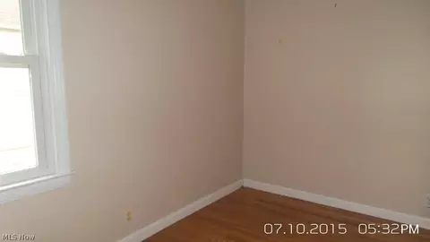 160 Omar St, Struthers, OH 44471 photo 8