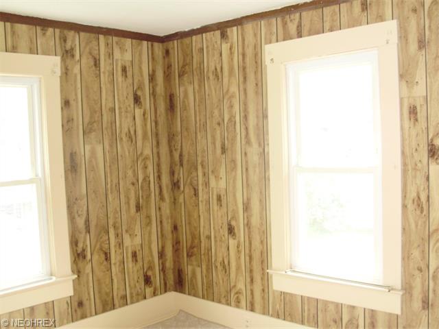 35 Reed St, Struthers, OH 44471 photo 10