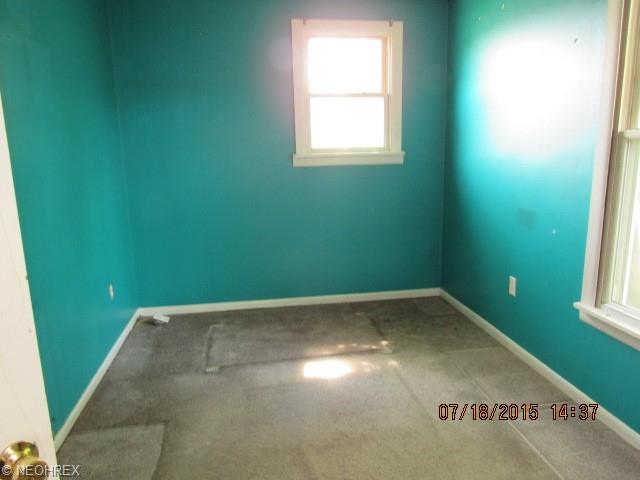 110 Cascade St, Elyria, OH 44035 photo 7