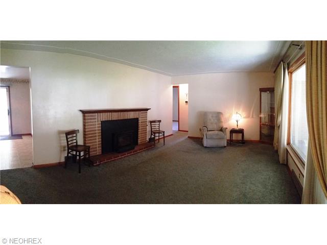 9929 E River Rd, Elyria, OH 44035 photo 3