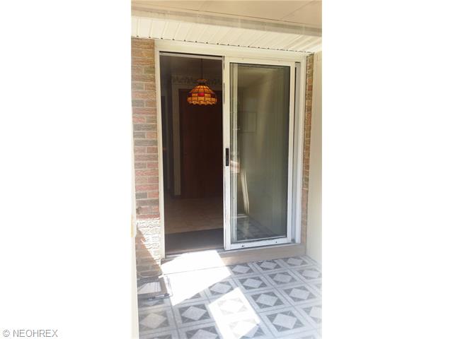 9929 E River Rd, Elyria, OH 44035 photo 6