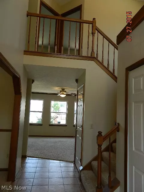 124 Falcon St, Elyria, OH 44035 photo 6