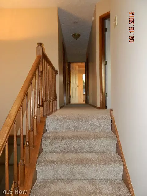 124 Falcon St, Elyria, OH 44035 photo 12
