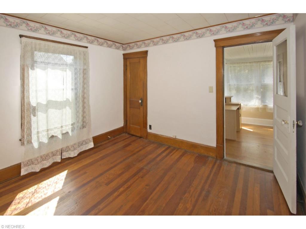 336 Kenyon Ave, Elyria, OH 44035 photo 20
