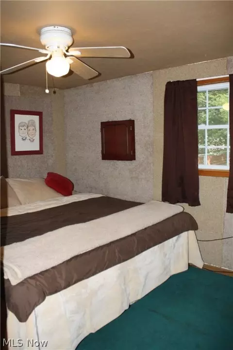 823 Baldwin Ave, Elyria, OH 44035 photo 12
