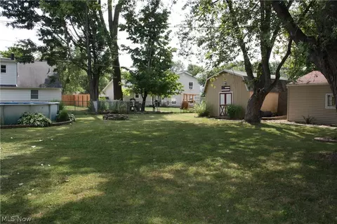 823 Baldwin Ave, Elyria, OH 44035 photo 20
