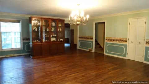 9645 Mentor Rd, Chardon, OH 44024 photo 8