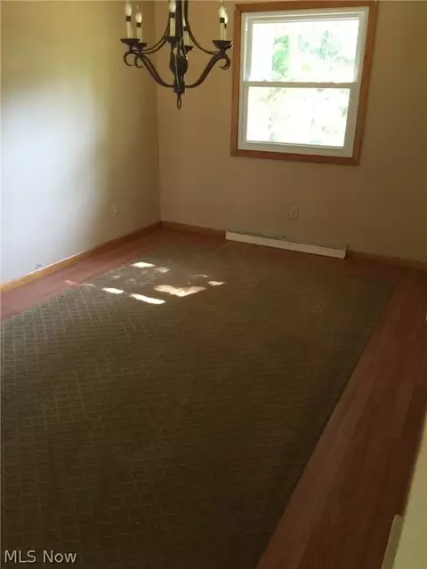 6326 Forest Dr, Ashtabula, OH 44004 photo 5